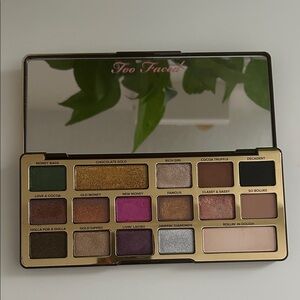 Too Faced Glamorous Gold and Pink Eyeshadow Palette